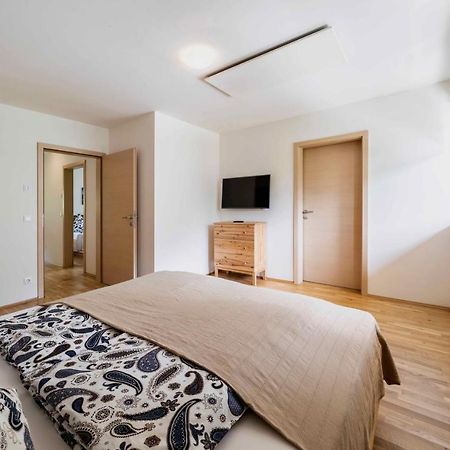 1Schoenes Ferienhaus Im Sonnigen Kaernten Döbriach Zewnętrze zdjęcie